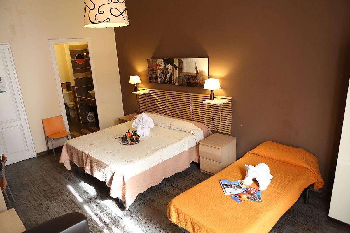 Bed and Breakfast Le 3 B Катания Экстерьер фото